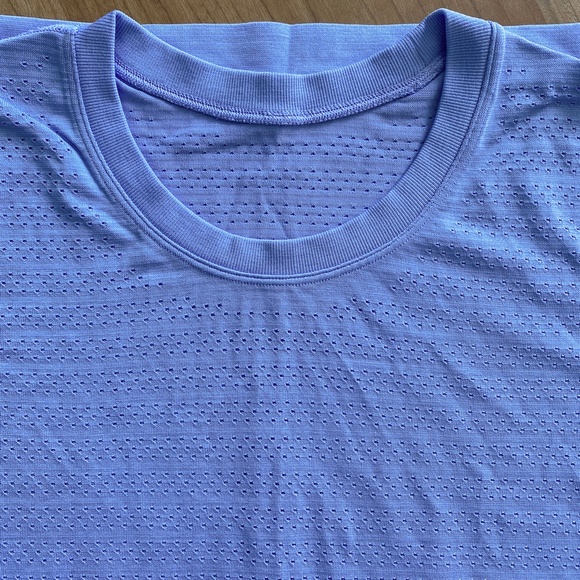 Lululemon Short Sleeve Breeze By *Squad Short Sleeve Shirt Hydrangea Blue - Picture 7 of 9